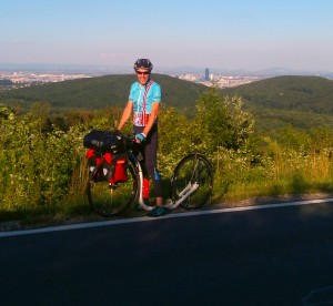 mit vollem Gepäck am Exelberg