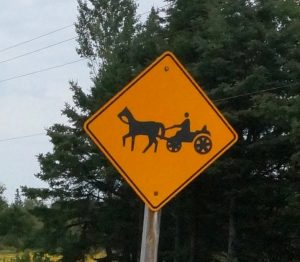 Lokales Verkehrszeichen östlich von Thessalon, Ontario