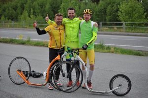 Etapák 2014. Guido im Team Finland! Mit Hannu Vierikko (Mister Kickbike) und Alpo Kuusisto (Lebende Legende)